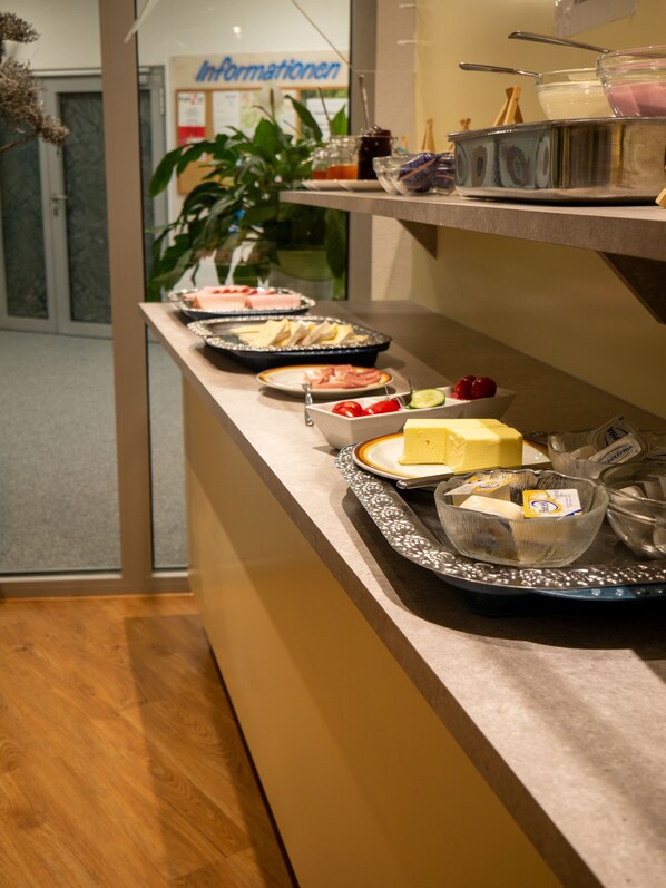 Daily buffet breakfast (EUR 15.00 per person)