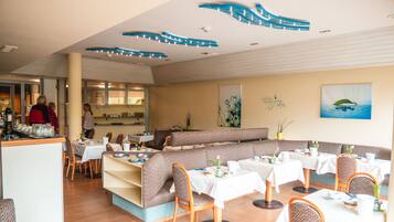 Daily buffet breakfast (EUR 12.50 per person)