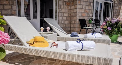 Villa Branka D1 apartment with Pool near Dubrovnik