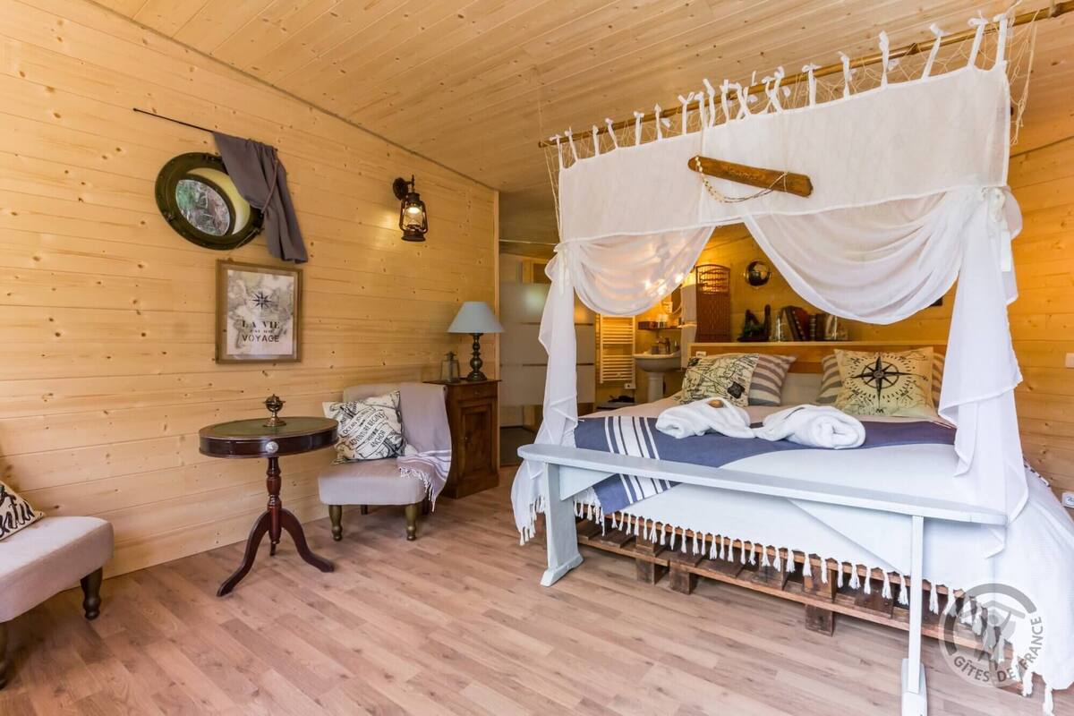 Comfort-Ferienhütte, 1 Queen-Bett