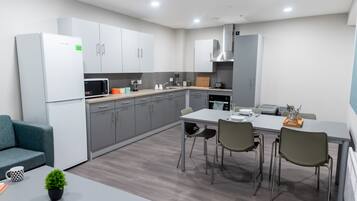 Double Room | Shared kitchen