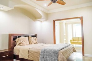 2 bedrooms, free WiFi, bed sheets, wheelchair access