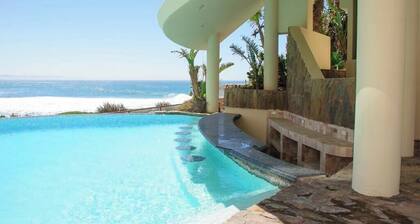 Gorgeous Ocean Front Condo -Rosarito Beach -VIEWS!