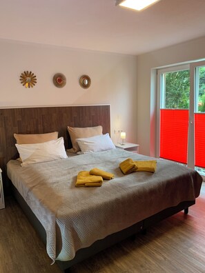 3 bedrooms, free WiFi, bed sheets