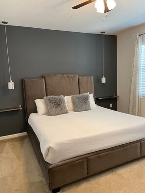 9 soverom, strykejern/-brett, wi-fi og sengetøy