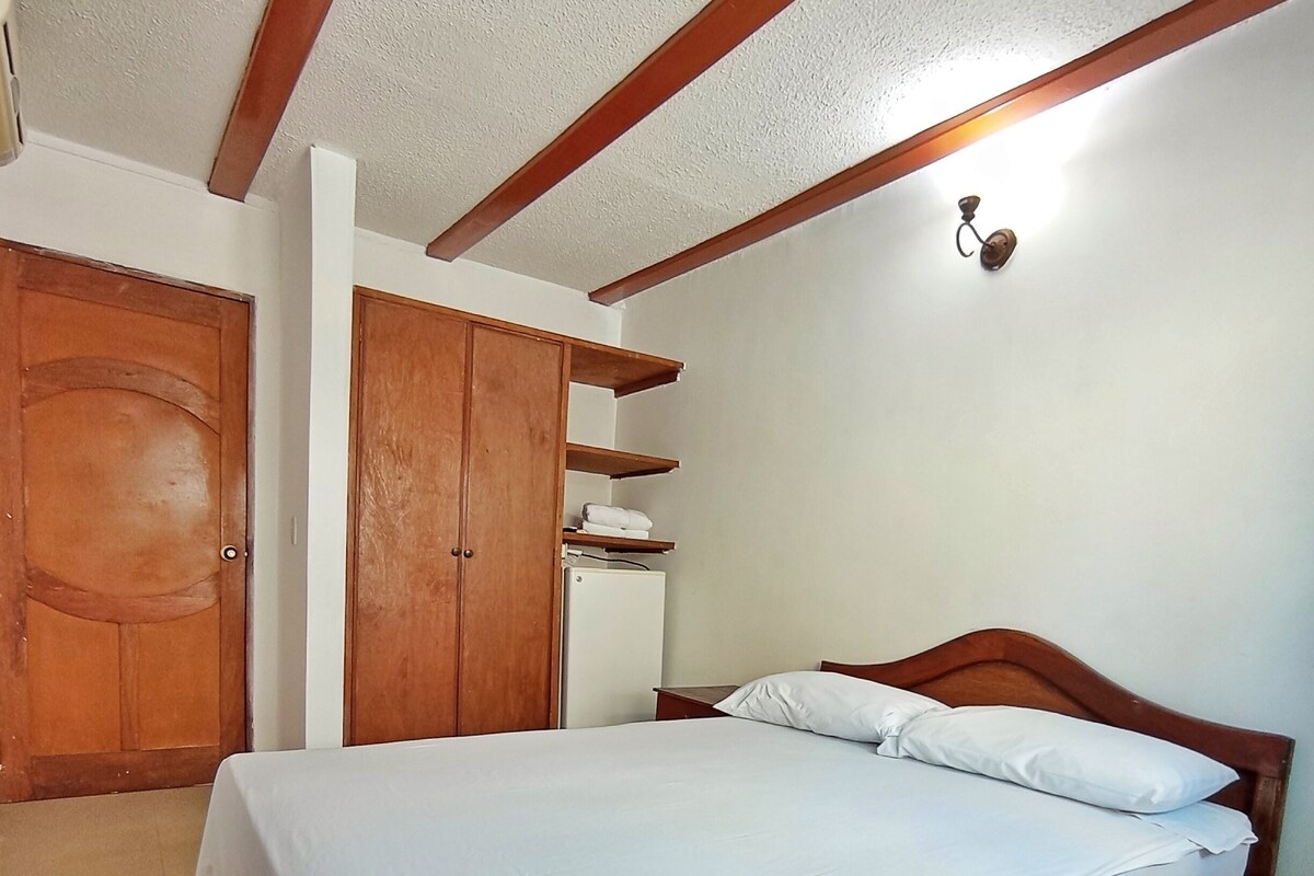 Minibar, Wi-Fi gratuit, draps fournis