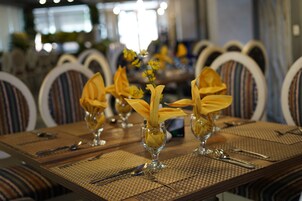 Desayuno buffet diario (PKR 1332 por persona)