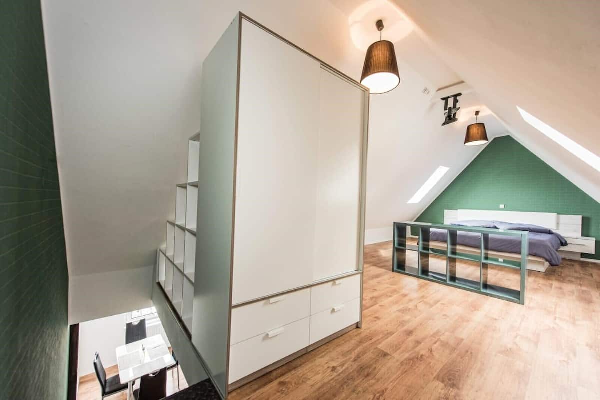 1 habitación, sábanas de algodón egipcio y ropa de cama de alta calidad