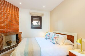 4 chambres, Wi-Fi, draps fournis