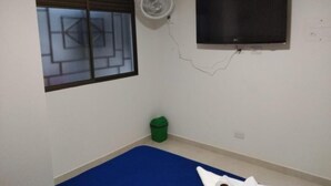 エジプト綿のシーツ、高級寝具、アイロン / アイロン台、WiFi (無料)