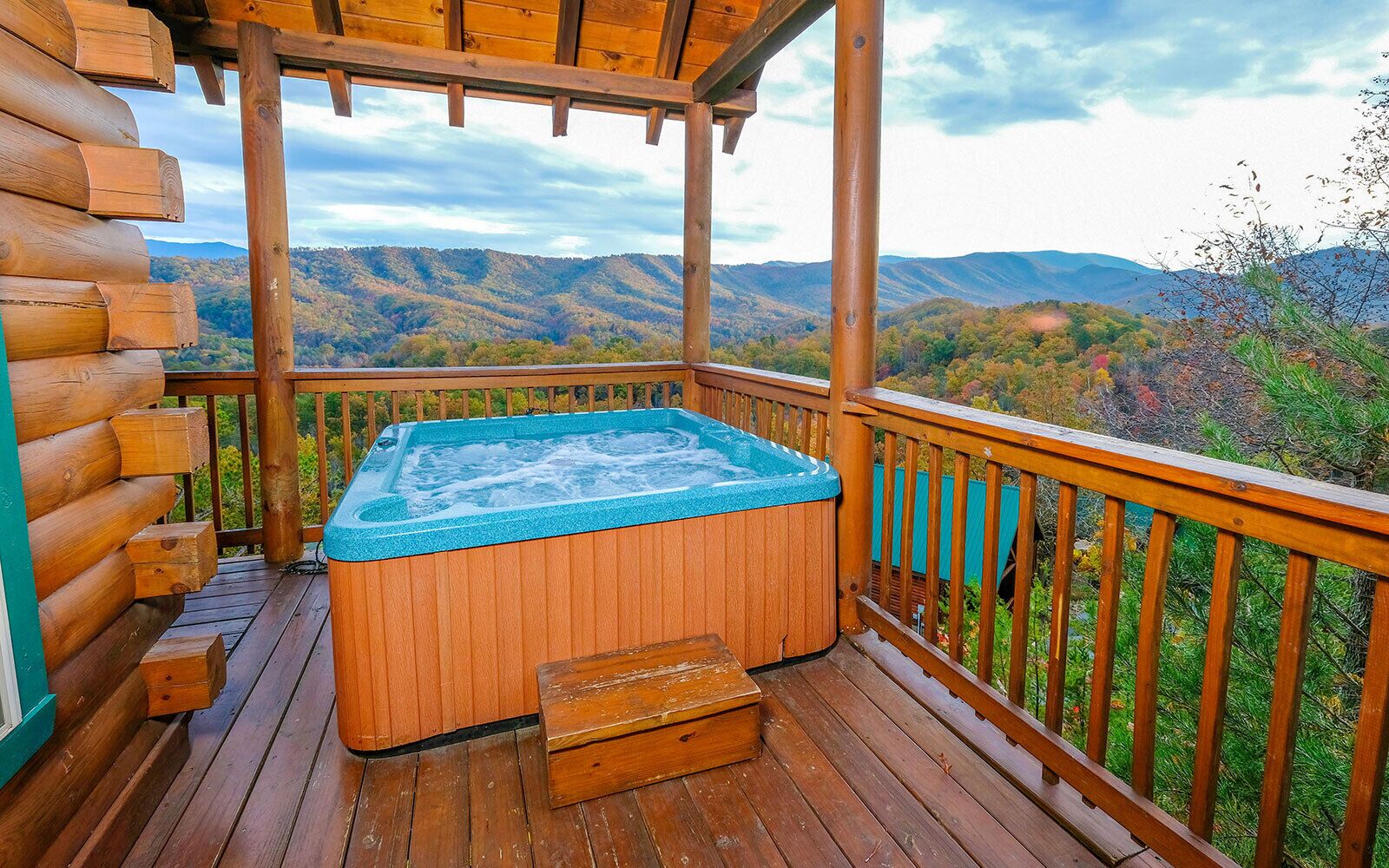 High-Bear-Nation - Mountain Views & Hot Tub