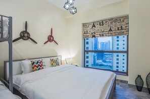 3 bedrooms, WiFi - DM2 Deluxe Design Beach Apartment in Marina, Pool&Gym! (Dubai)