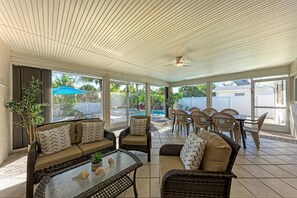 Unclassified image, 5 of 50, button