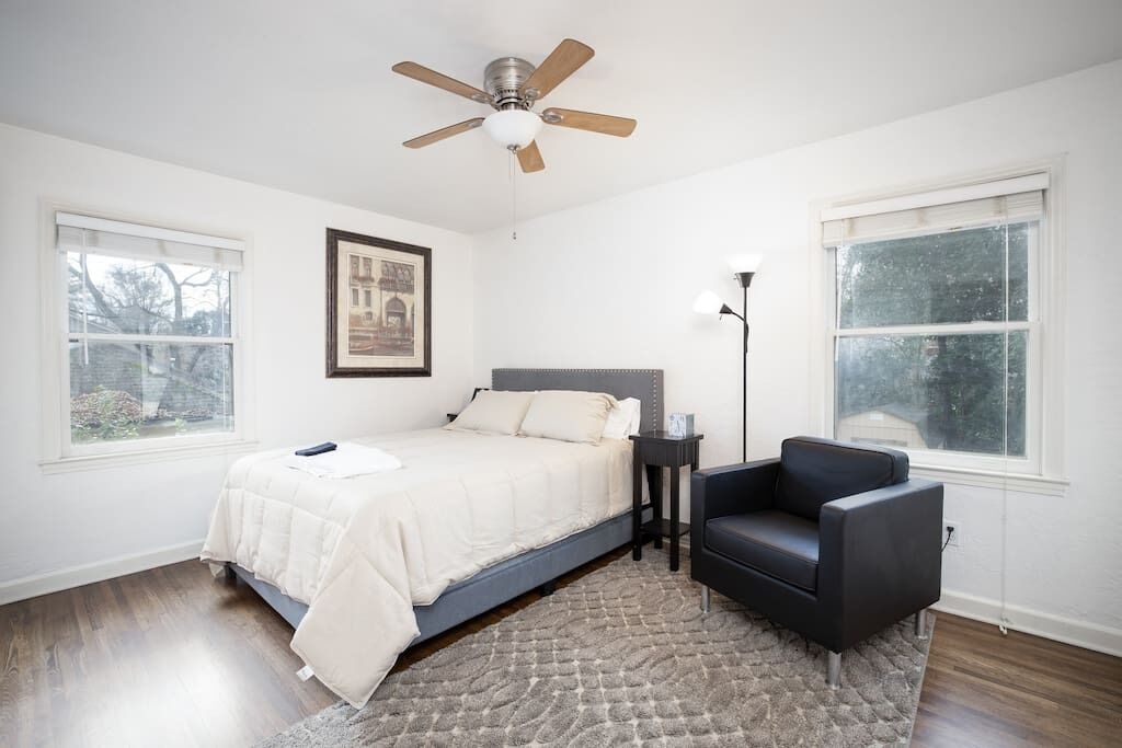 4 chambres, bureau, fer et planche à repasser, Wi-Fi