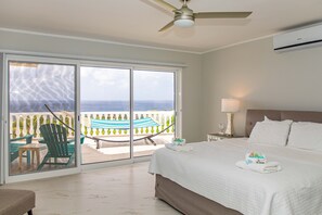 5 bedrooms, in-room safe, WiFi, bed sheets
