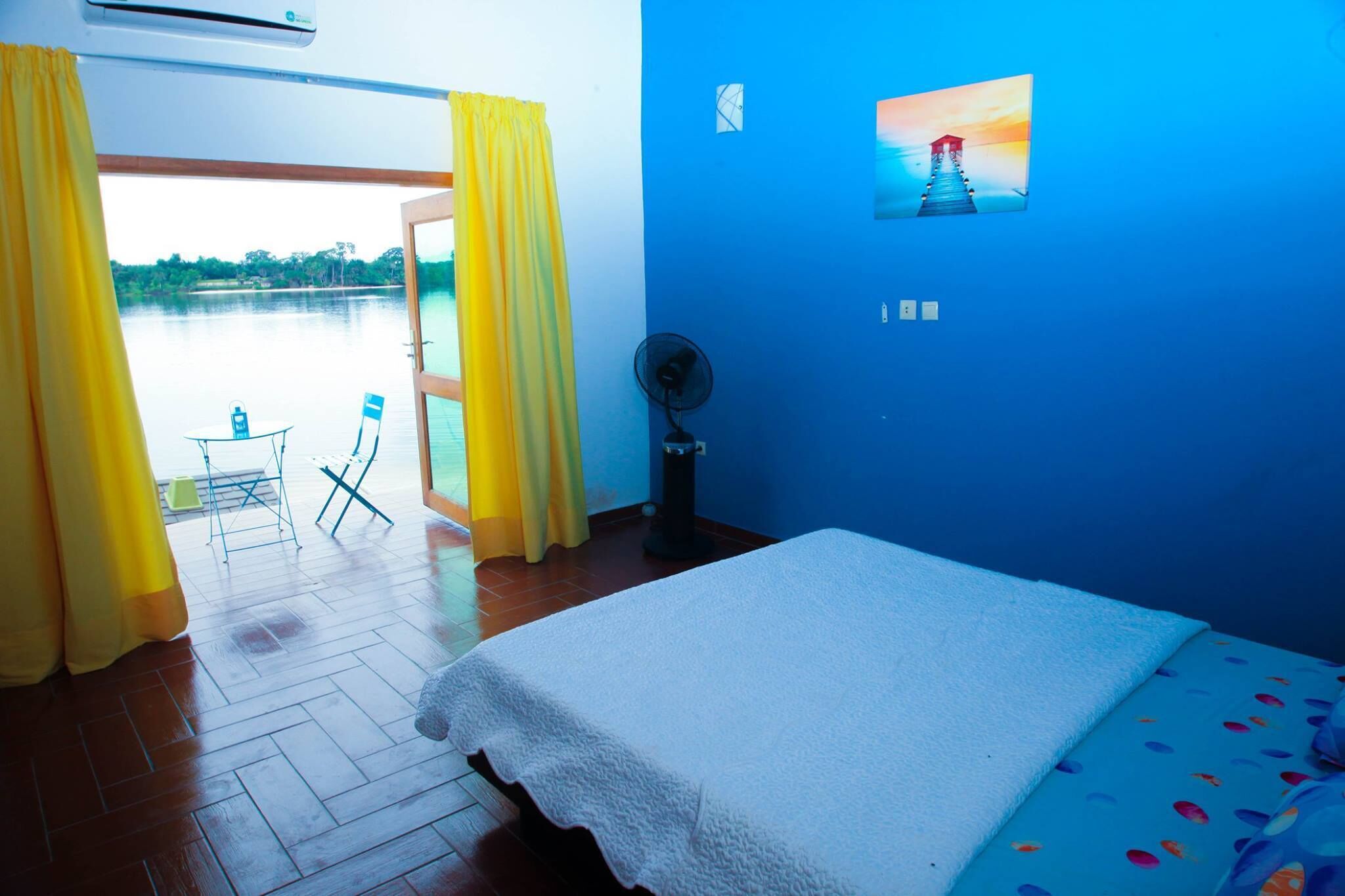 Comfort Room | 6 bedrooms, down duvets, Select Comfort beds, individually decorated