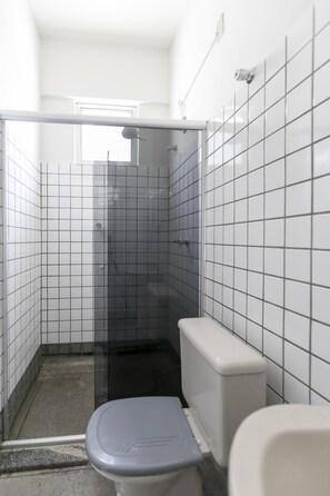 Single Room | Bathroom