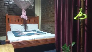 3 sovrum, skrivbord, strykjärn/strykbräda och wi-fi