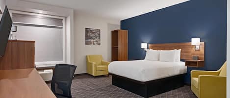 Room, 1 Queen Bed, Accessible, Non Smoking | Premium bedding, pillowtop beds, desk, laptop workspace