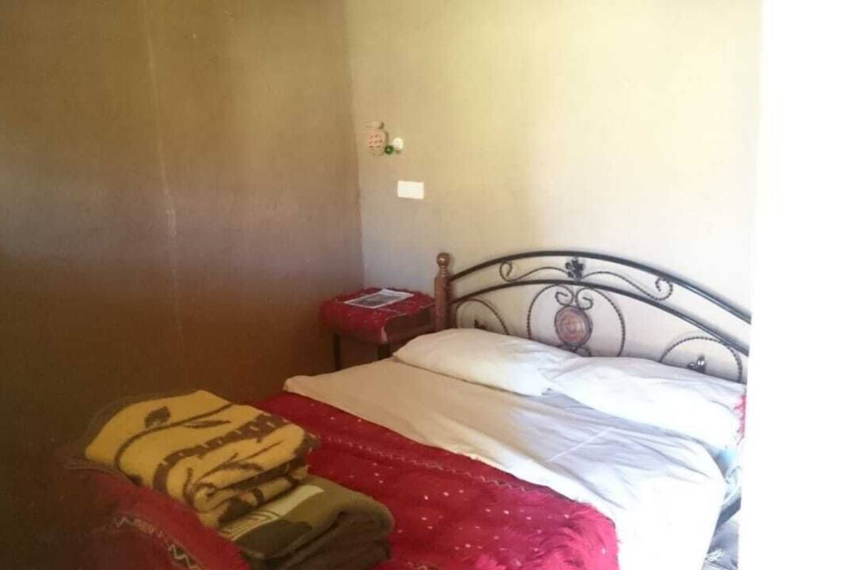 Habitación doble, vista al jardín | Wifi gratis y ropa de cama