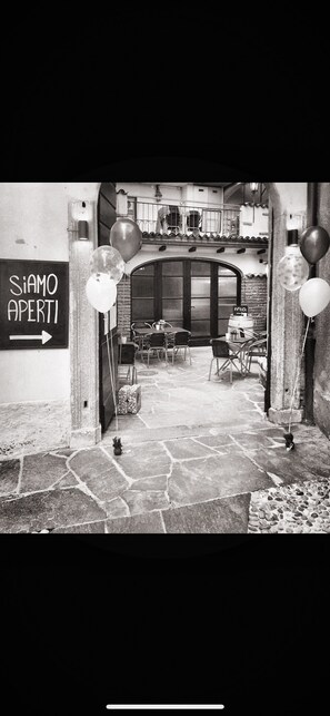 Interior - Historic Locanda Del Borgo (Mendrisio)