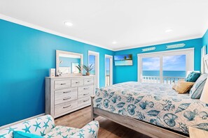 3 bedrooms, iron/ironing board, travel cot, free WiFi