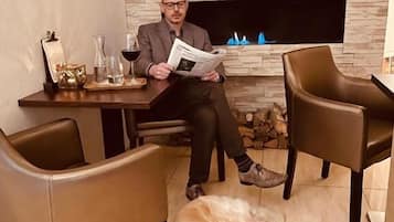 Sala de estar en el lobby