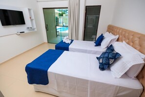Minibar dan Wi-Fi gratis