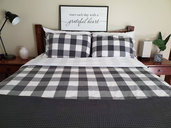 1 habitación, tabla de planchar con plancha, wifi y ropa de cama 