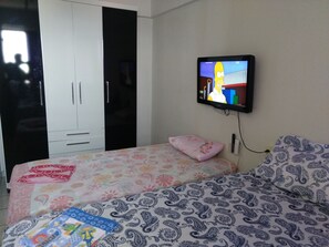 Apartamento família | 3 quartos, ferros/tábuas de passar roupa, Wi-Fi de cortesia