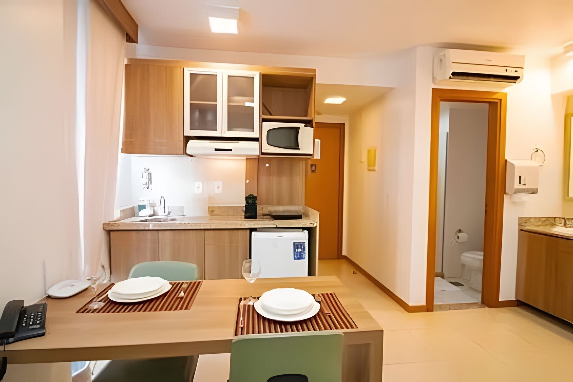 Apartment | Private kitchen | Fridge, microwave, coffee/tea maker, cookware/dishes/utensils