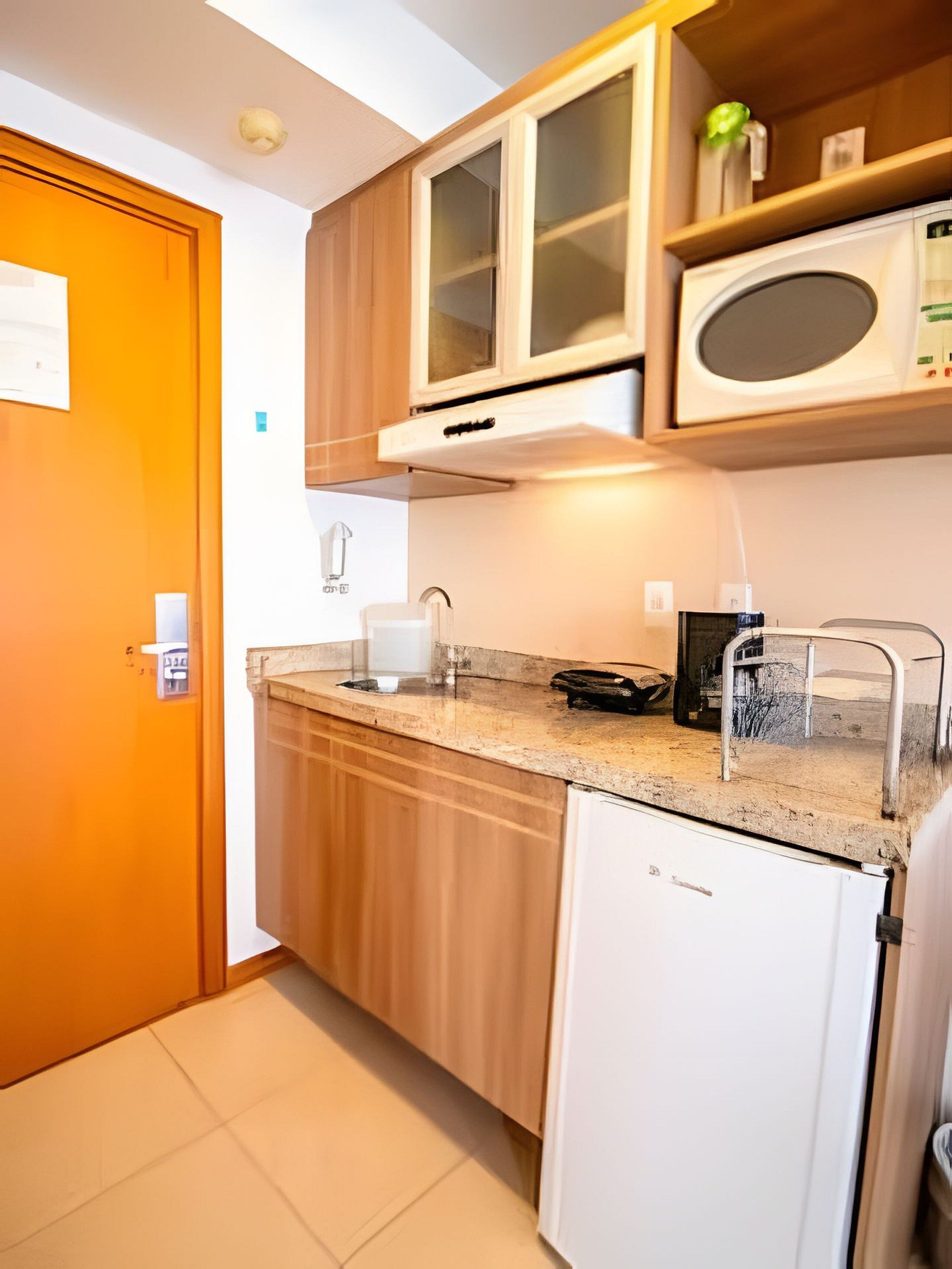 Apartamento básico | Cozinha privada | Geladeira, micro-ondas, cafeteira/chaleira