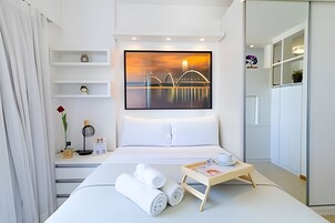 Wifi gratis y ropa de cama 