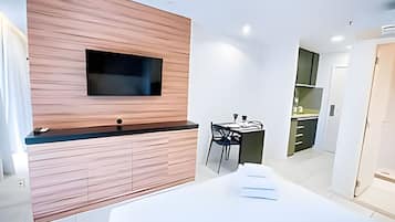 Basic Apartment | 1 bedroom, free WiFi, bed sheets