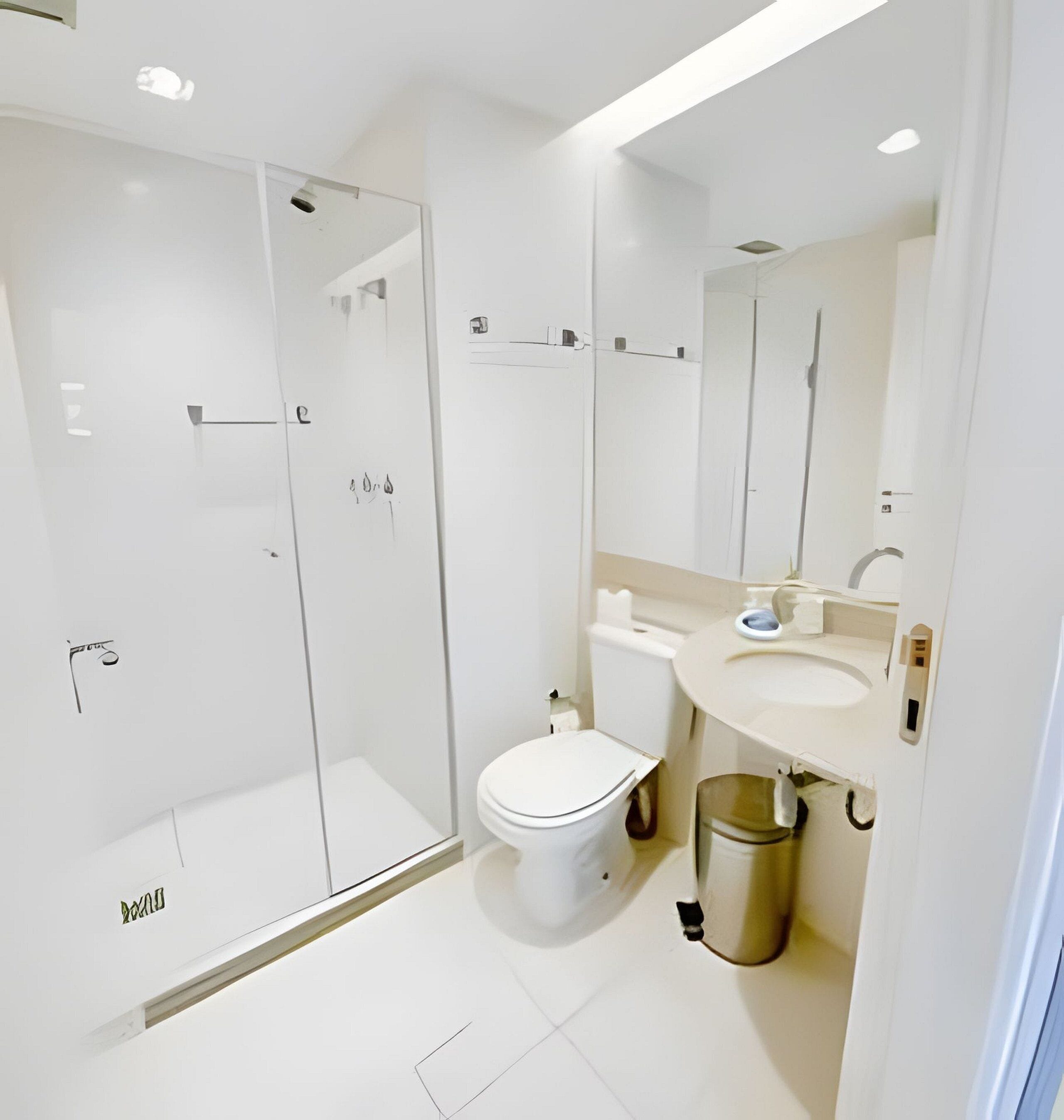 Apartemen Basic | Kamar mandi | Shower, perlengkapan mandi gratis, pengering rambut, dan handuk