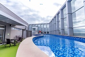 Utomhuspool