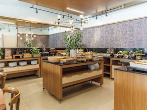 Dining - OZPED Flats Particulares Vision (Brasília)