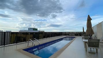 Apartamento | Piscina | Piscina externa