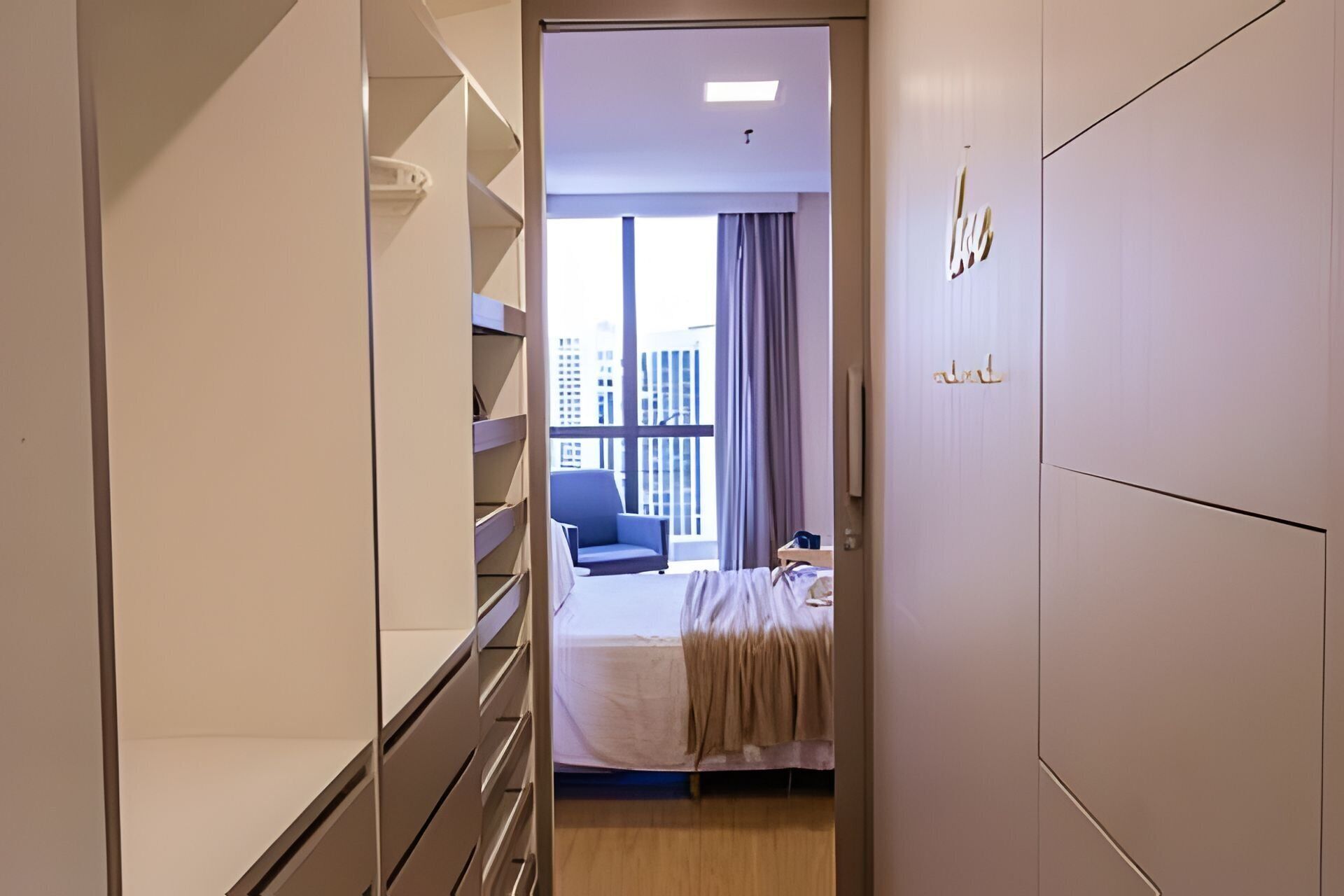 Apartamento | 1 quarto, escrivaninha, espaço de trabalho para notebook
