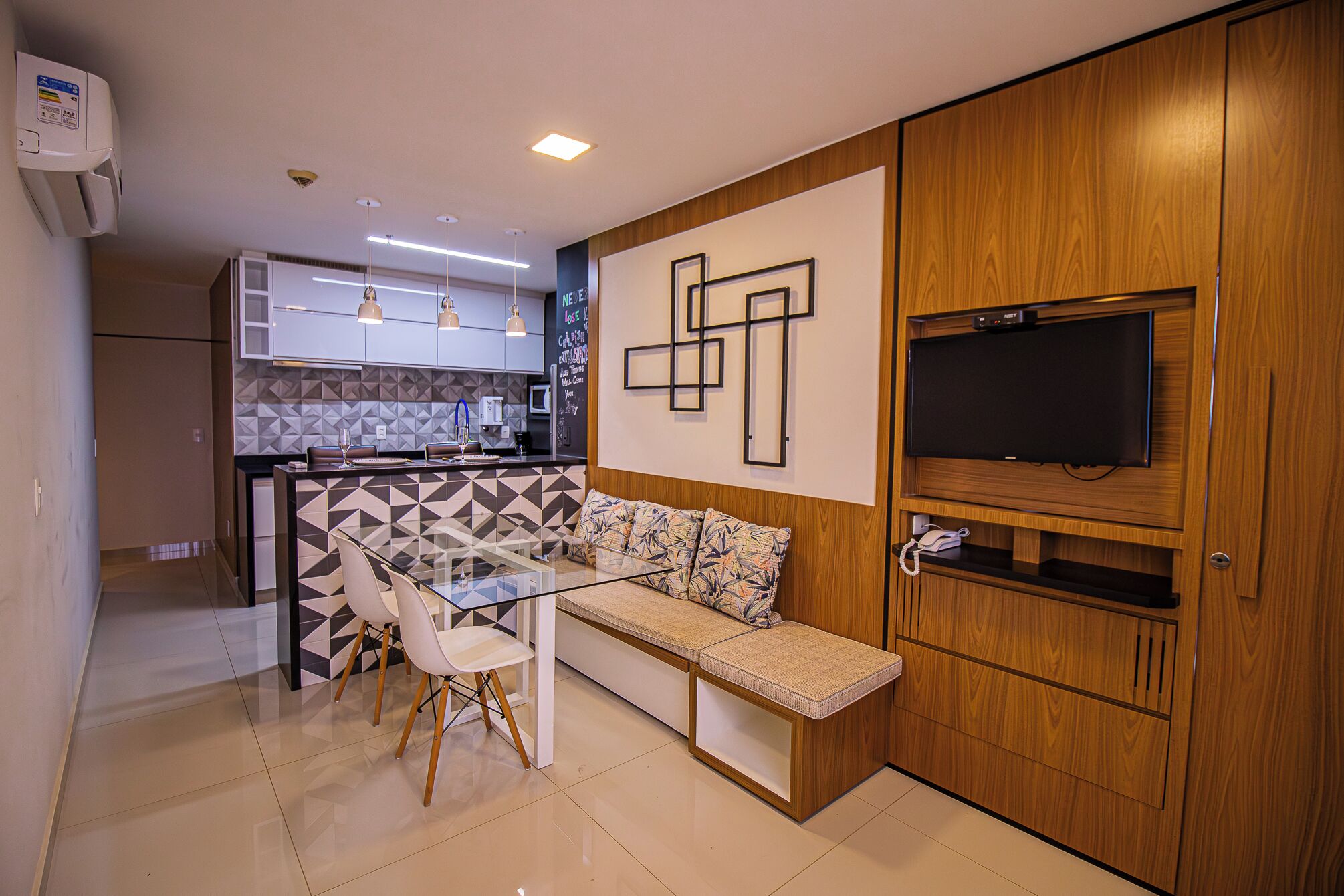 Standard Apartment (557996) | Living area | Flat-screen TV
