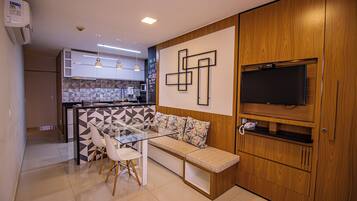 Standard Apartment (557996) | Living area | Flat-screen TV