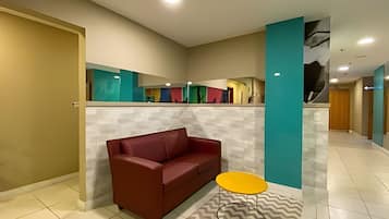 Apartment | Lobby