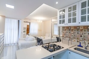 Apartment | Free WiFi, bed sheets