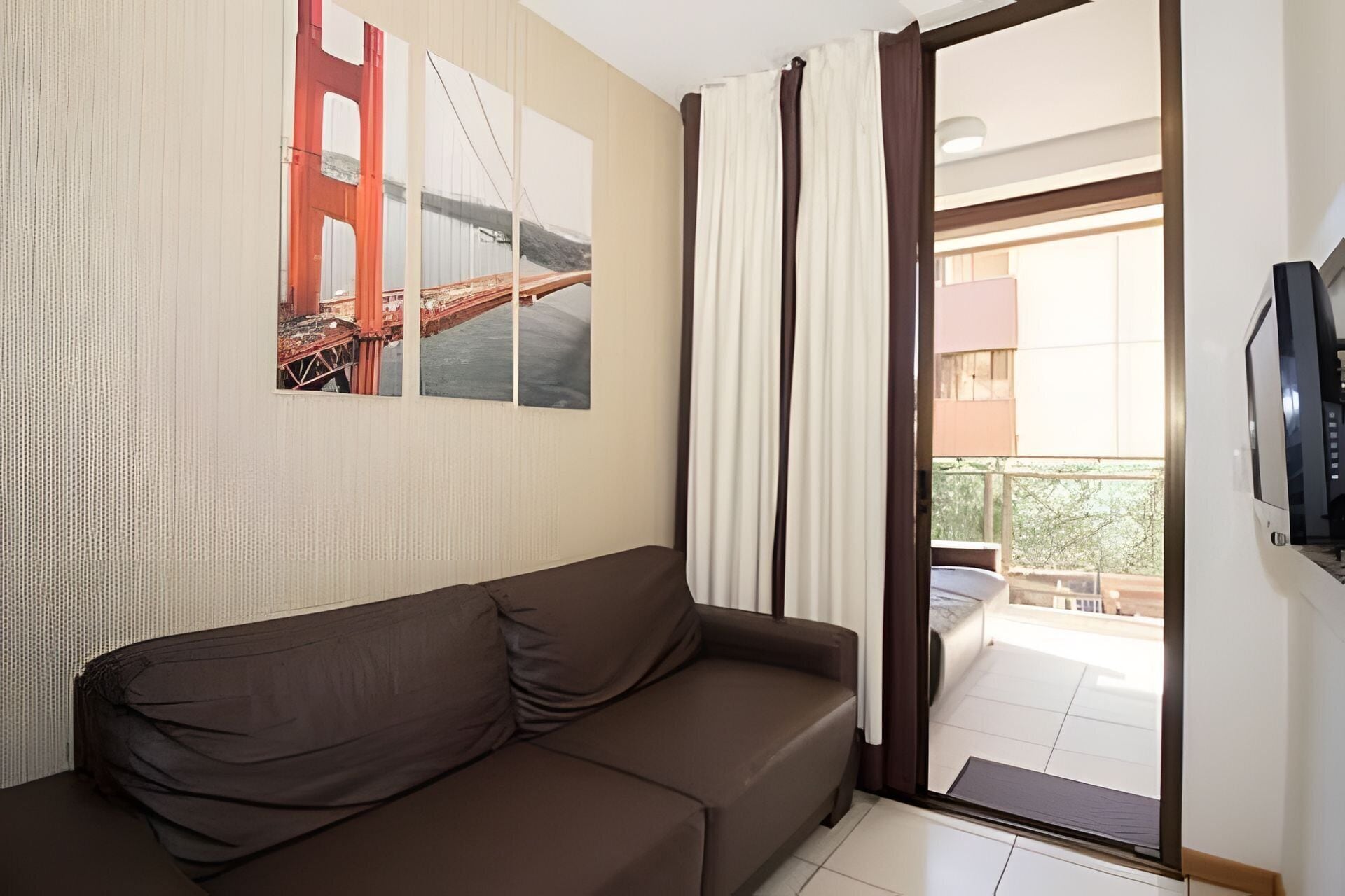 Apartment | Living area | Flat-screen TV