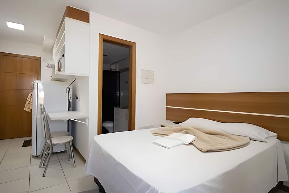 Apartment | WiFi (free), bed sheets