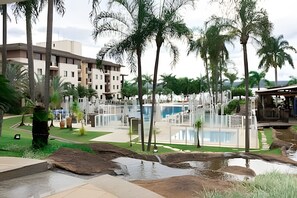Apartment | Property grounds - OZPED Flats Particulares Life Resort (Brasília)