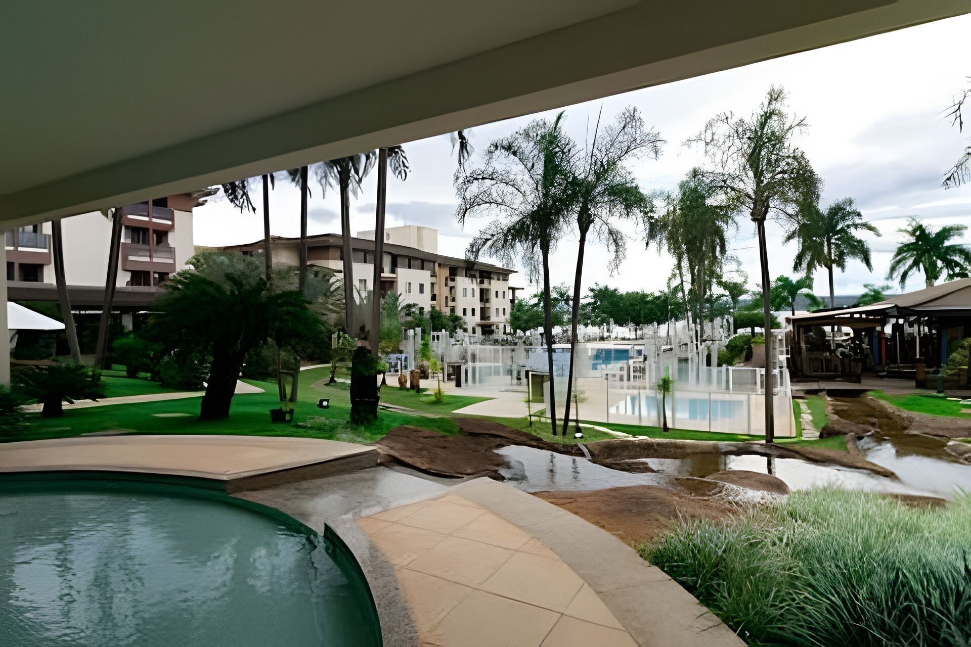 Apartamento | Piscina | Piscina externa, espreguiçadeiras