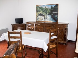 Dining - Homerez - Spacious apt in Bessèges (Bessèges)