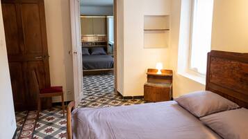 2 camere, ferro/asse da stiro, Wi-Fi gratuito, lenzuola