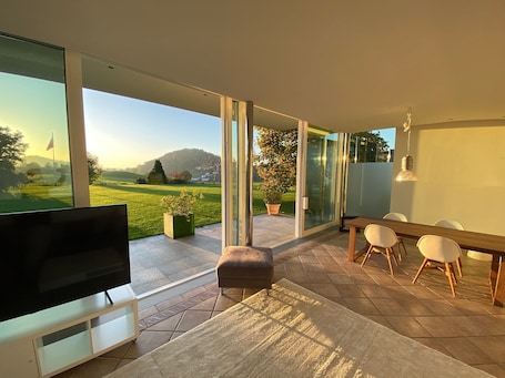 Interior. Exclusive Mini-Villa with lots of space